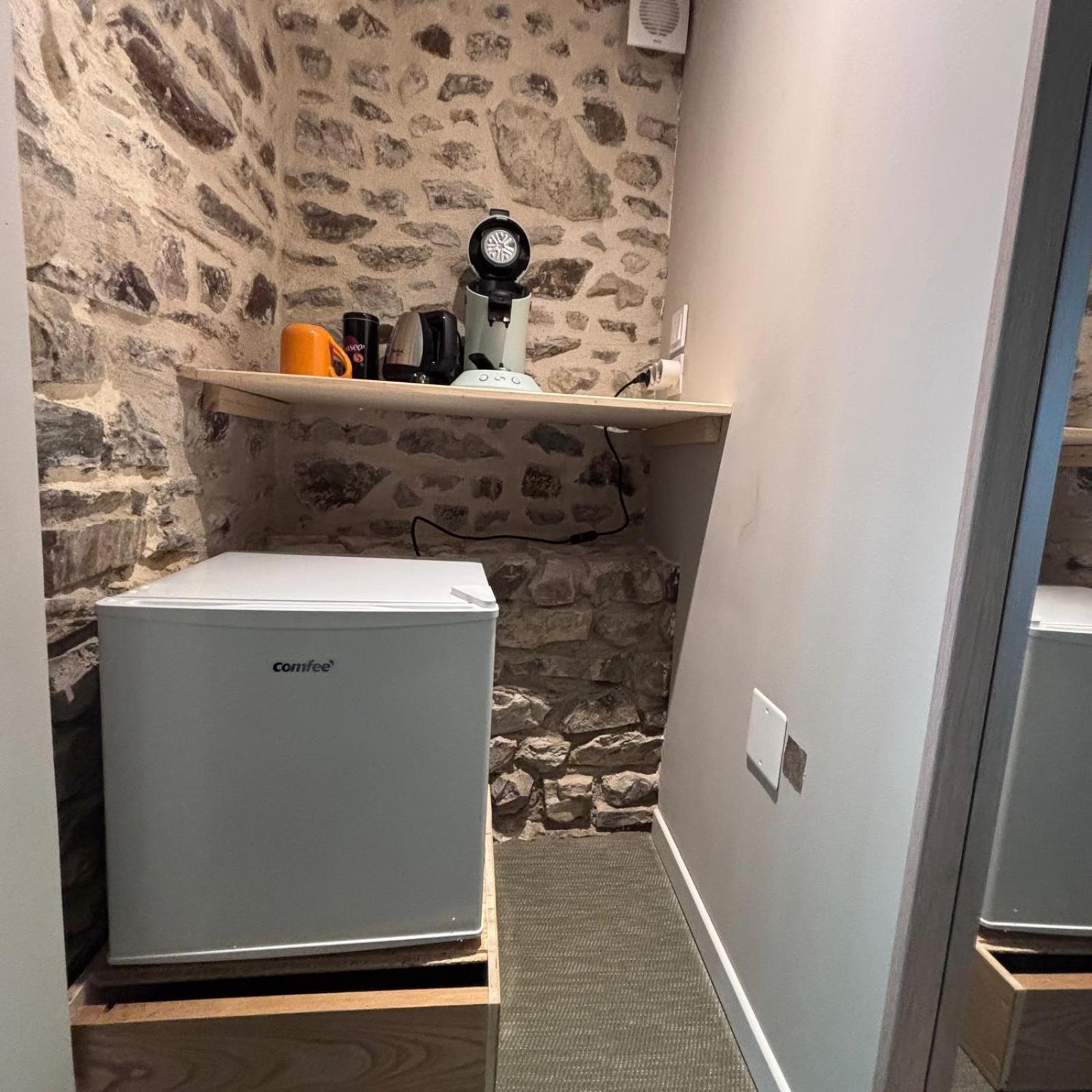 H2 Maison Au Pied Du Chateau Hébergement de vacances *